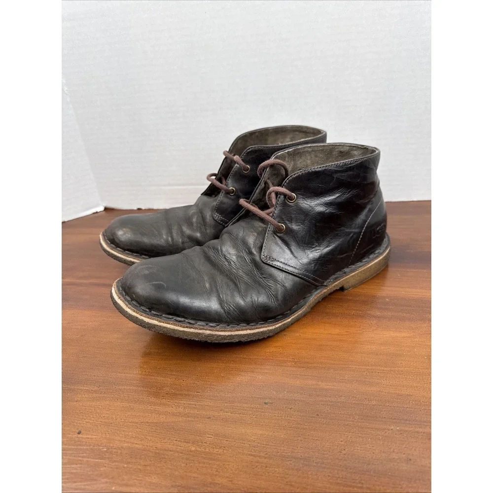UGG Leighton Men's Chukka Boots Size 10.5 Leather Chocolate Brown 3275‎
